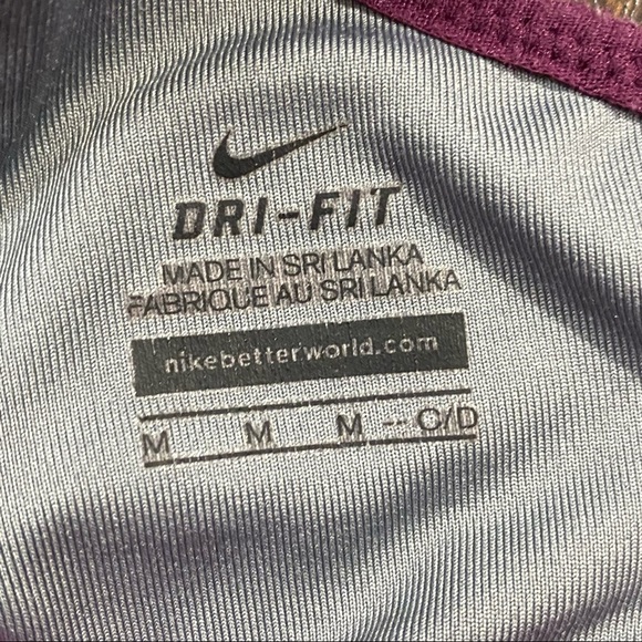 Nike adjustable bra purple pink size medium - Picture 4 of 5